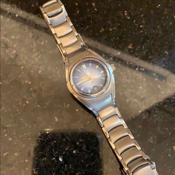 Women’s fossil watch - Picture 3 of 3